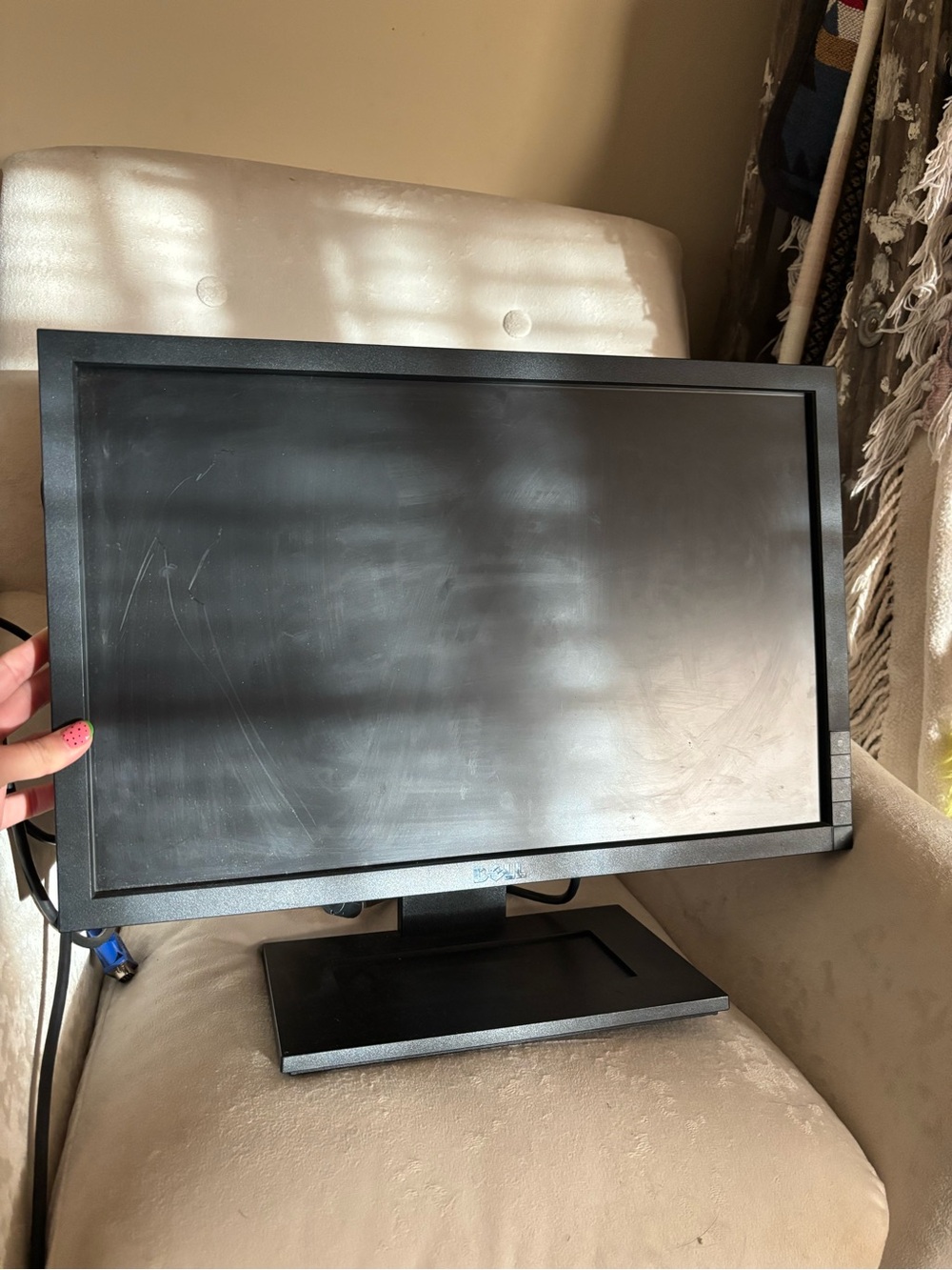 Dell Black 22" LED Computer Monitor - Picture 1 of 3